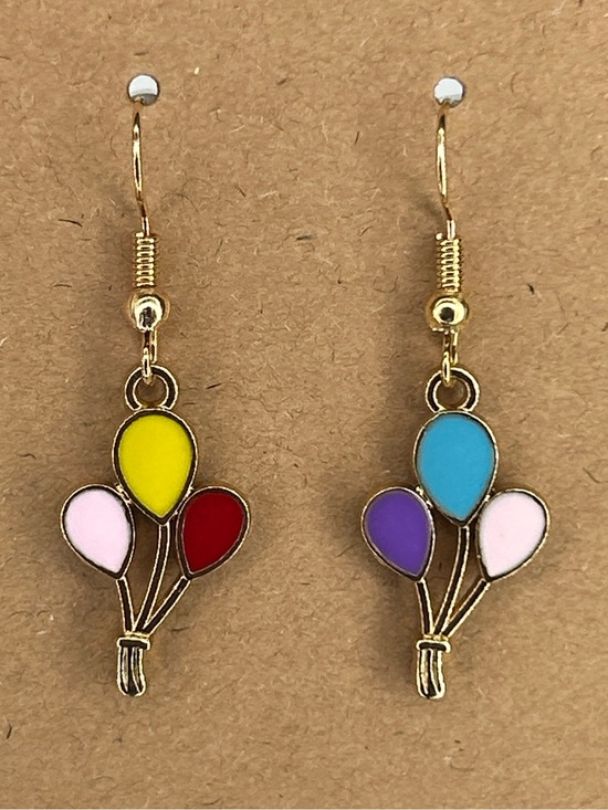 Fashion Jewelry Jewelry - *LAST SET* Gold Balloon Cluster Earrings in Multicolor Fashion Jewelry